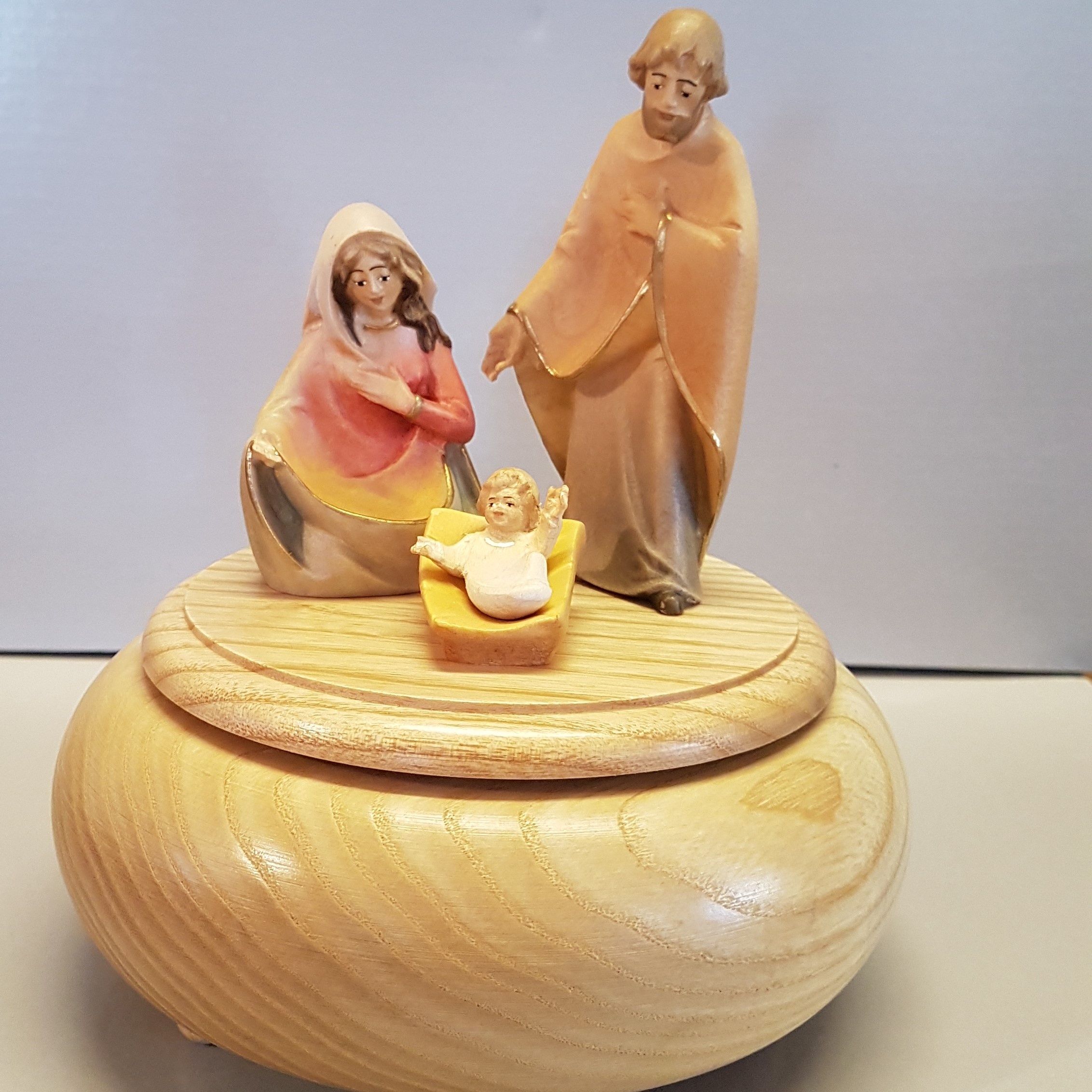 Spieldose Christi Geburt color 18er Spielwerk - Auslaufmodel